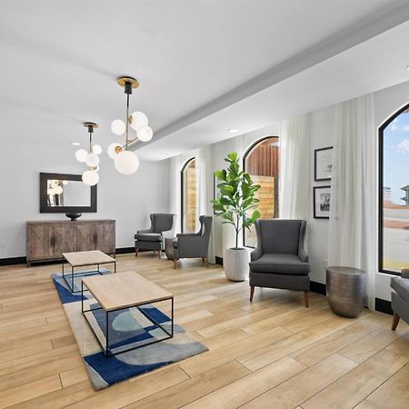 La Quinta Inn & Suites By Wyndham Санта-Крус Экстерьер фото