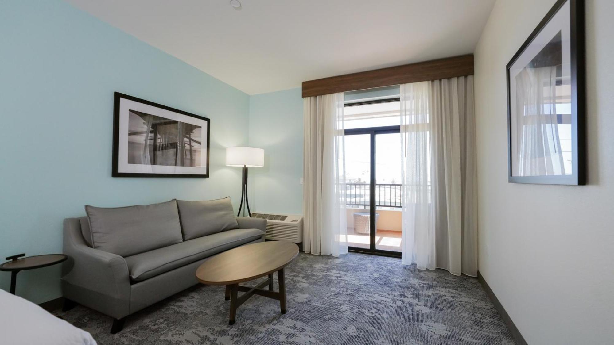 La Quinta Inn & Suites By Wyndham Санта-Крус Экстерьер фото