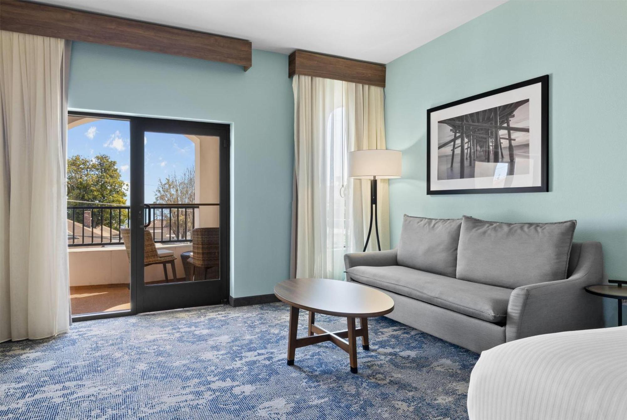 La Quinta Inn & Suites By Wyndham Санта-Крус Экстерьер фото